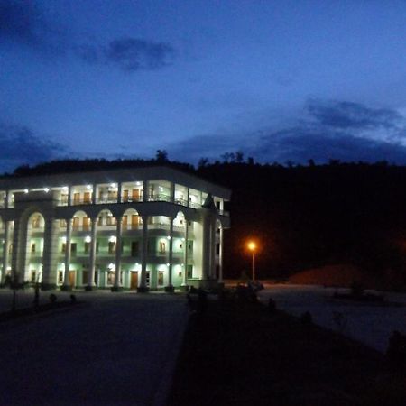 Jade City Hotel Naypyidaw Kültér fotó